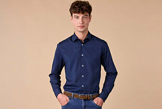 Camisa de popelina para hombre – Marino - LOUIS CLASSIC
