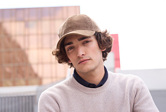 Gorra de Terciopelo Color Caqui - BRADWELL II