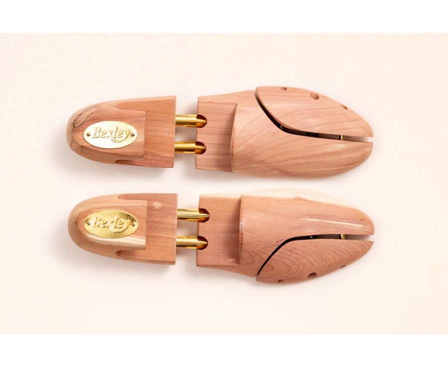 Hormas de zapato de cedro rojo