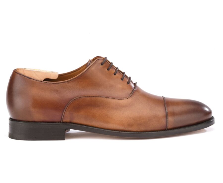 Zapato Oxford para hombre con suela de piel Coñac patinado - WINFORD