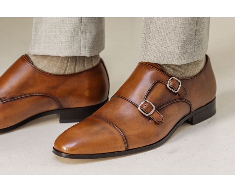 Zapatos de hombre Dorado Patinado con doble hebilla - CHEDINGTON