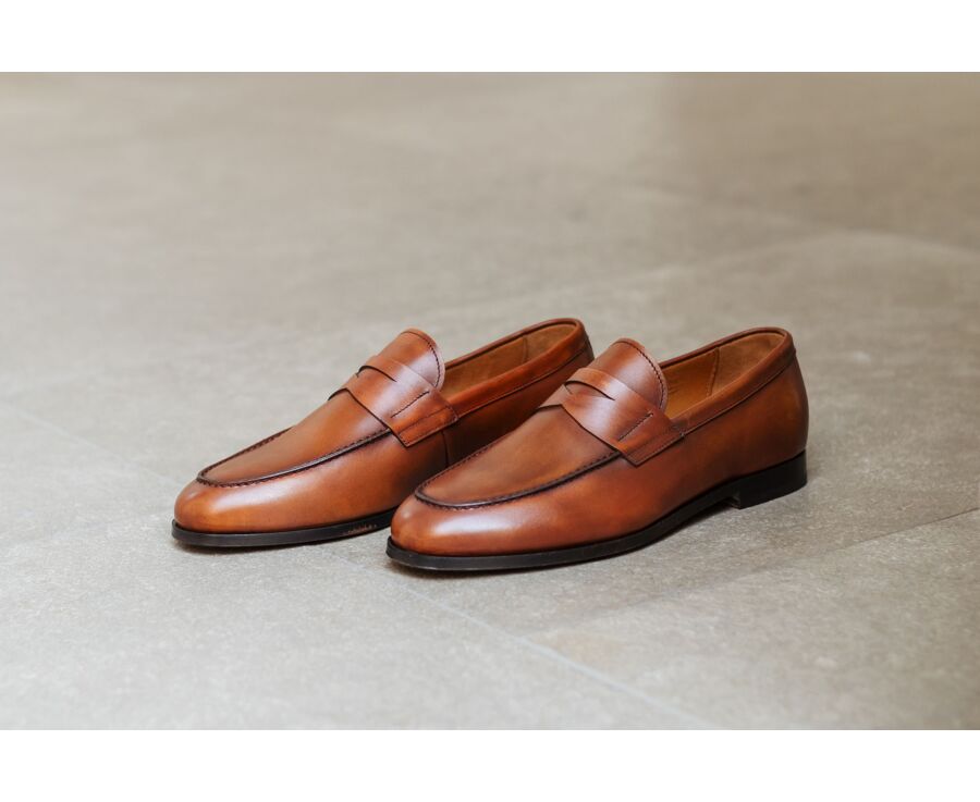 Mocasín de piel para hombre Dorado Patinado - DERYBROOK