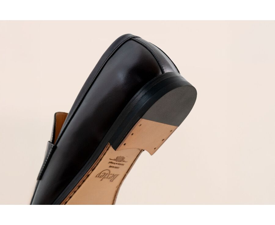 Mocasín de piel para hombre Burdeos patinado - DERYBROOK