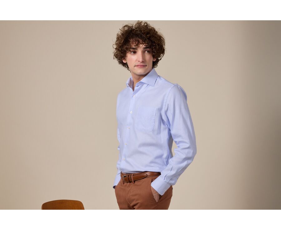 Camisa celeste y blanca de tejido texturizado - SAVINO