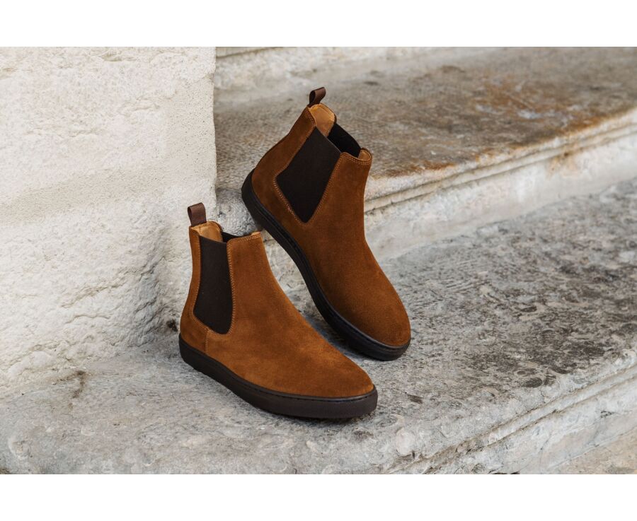 Botas tipo Chelsea para hombre – Ante color Gamuza - NATURI