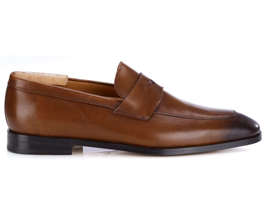 Mocasines de hombre en piel de becerro cognac con pátina - CANNERO