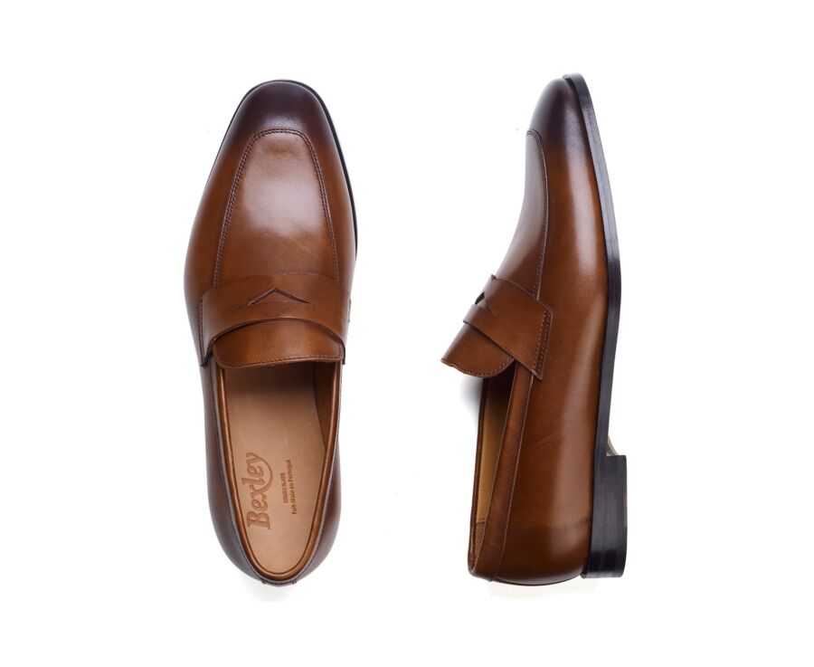 Mocasines de hombre en piel de becerro cognac con pátina - CANNERO