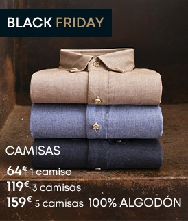 Tres camisas de algodón dobladas, oferta Black Friday