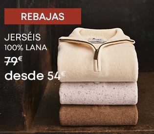 Pila de jerséis de lana, modelos con cremallera y clásicos en promoción.