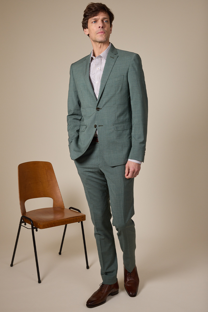 Traje Lazare Verde Tilo, frescura y elegancia.