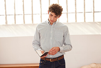 White shirt with dark green stripes and chest pocket - BRODERICK