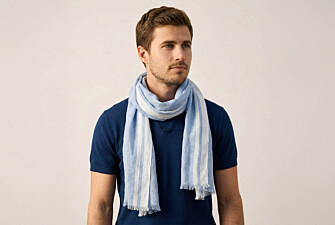 Chambray sky Blue cotton linen Scarf