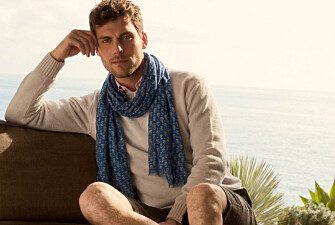 Men’s Linen and Cotton Scarf - Blue Anchor Pattern