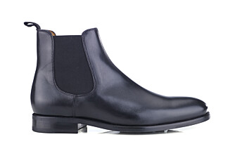 Black Leather Chelsea Boots - ALDERTON GOMME