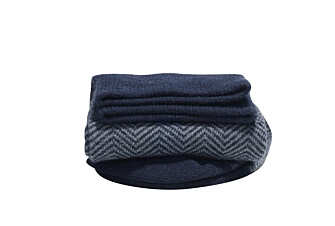 Men's Navy & Green Thick Cotton Socks with herringbone style