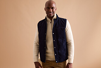 Navy Velvet Down Gilet - HILMAR
