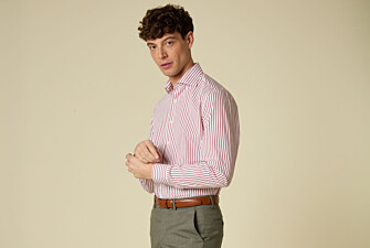 Men’s white shirt with fine red stripes - DAVIDE CLASSIC