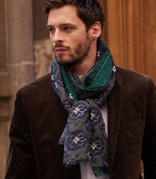 Khaki patterned Indigo & green Wool scarf