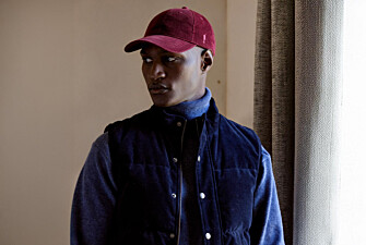 Men's flat cap in burgundy cotton velvet - BRADWELL II