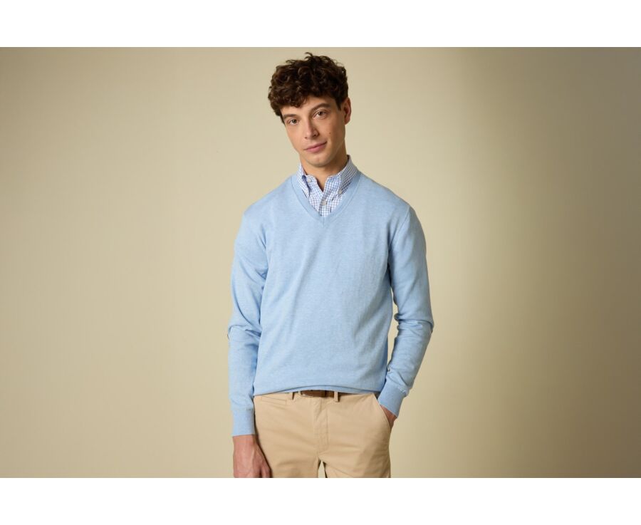 Blue sky cotton/cashmere thin v-neck jumper - VADIM