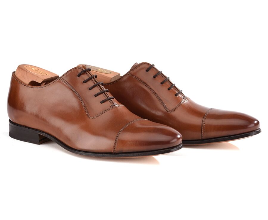 Light brown Patina leather shoes