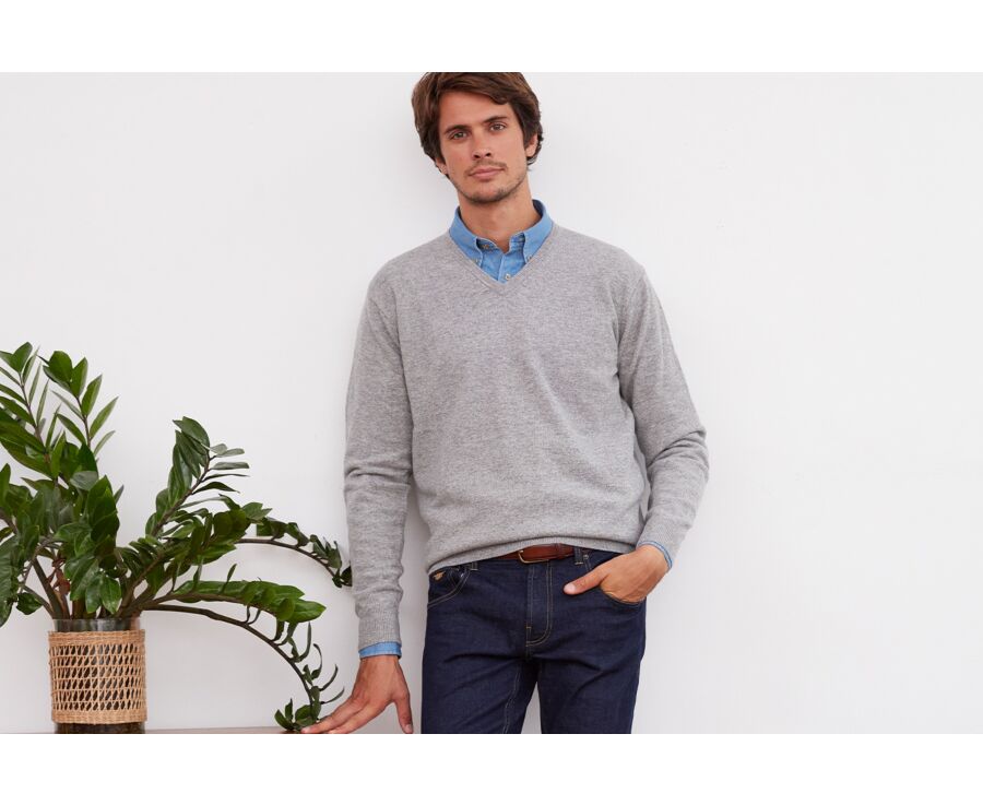 Grey Melange v-neck wool jumper - ELIAN