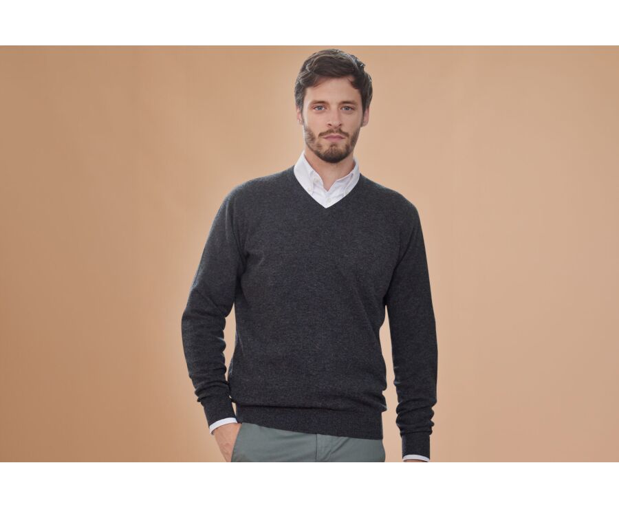 Grey Anthracite v-neck wool jumper - ELIAN