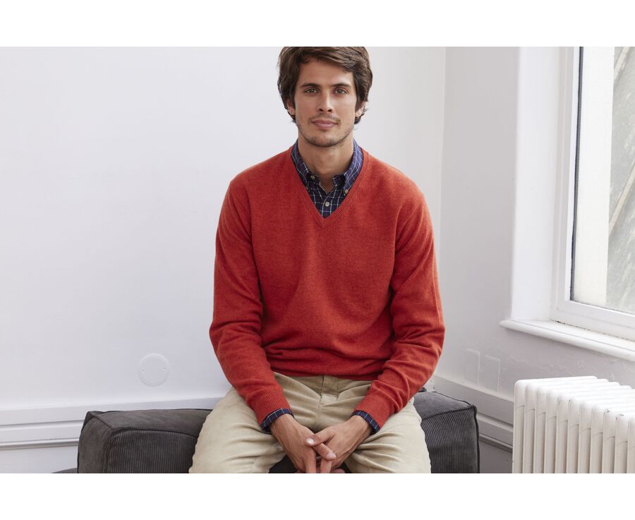 Amber Red v-neck wool jumper - ELIAN
