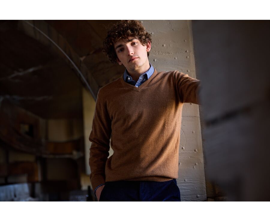 Dark Beige Melange v-neck wool jumper - ELIAN