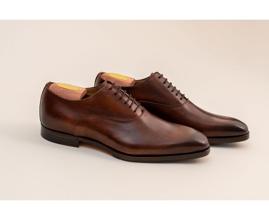 Men’s cognac patinated leather Oxford shoes - TREMEZZO PATIN