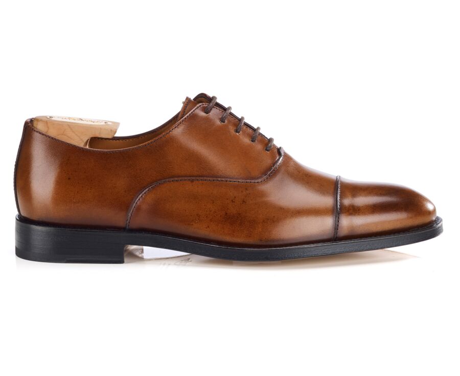 Men’s gold patinated leather Oxford shoes - WINFORD