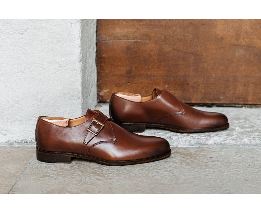 Patina Chestnut Leather Buckle Shoes - BLOOMINGDALE SILVER PATIN