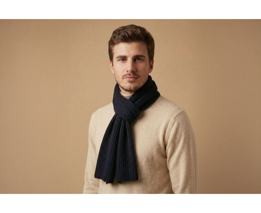 Black Lambswool Scarf