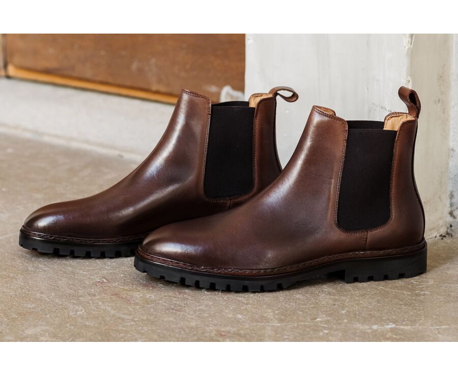 Men's Chocolate Patina Chelsea Boots - WALTERSTON GOMME