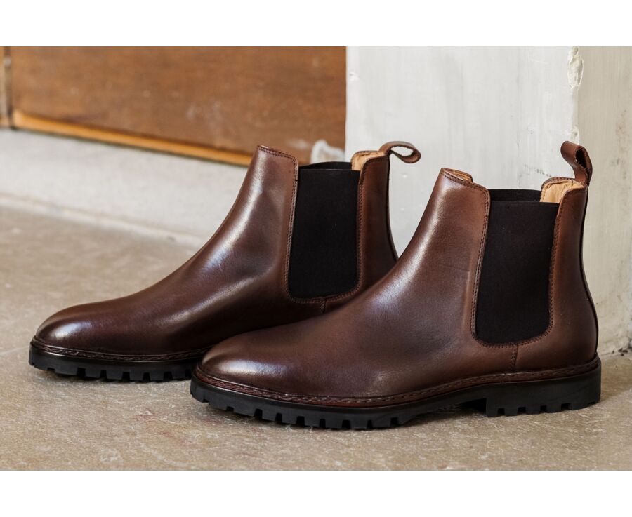 Men's Chocolate Patina Chelsea Boots - WALTERSTON GOMME