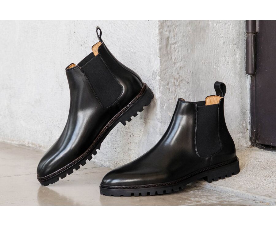 Men's Chocolate Black Boots - WALTERSTON GOMME