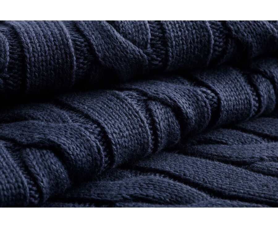 Cable-knit crew neck jumper - Prussian Blue - CAVLEN