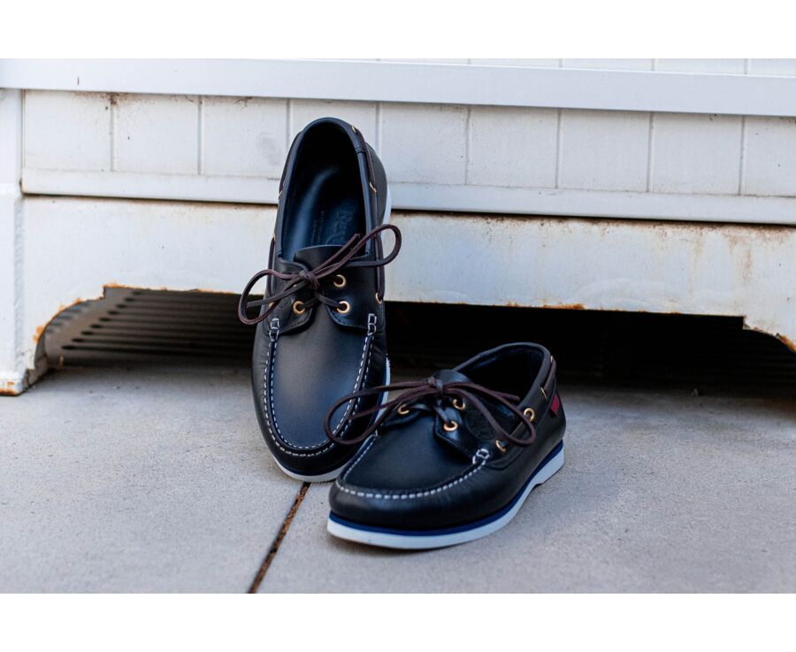 Navy Leather Boat Shoes - TRAWLER