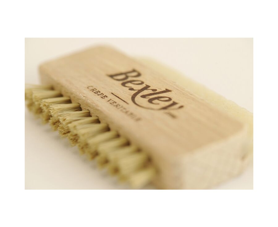 Beech and real crepe brush - 9cm