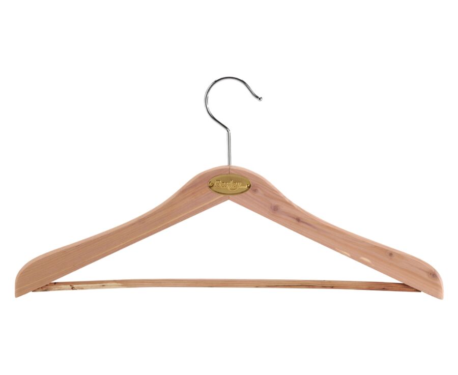 Set of 2 Hangers Red Cedar