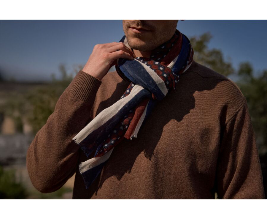 Men's burgundy & blue woolen scarf