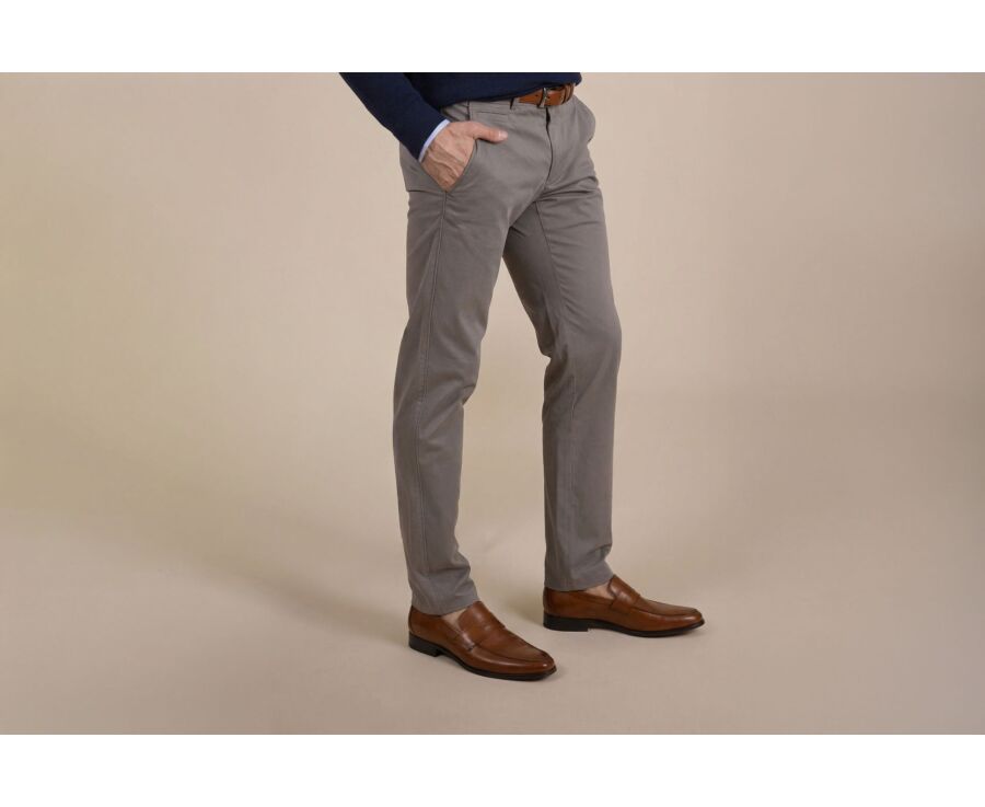 Taupe Men's chinos - KYRK