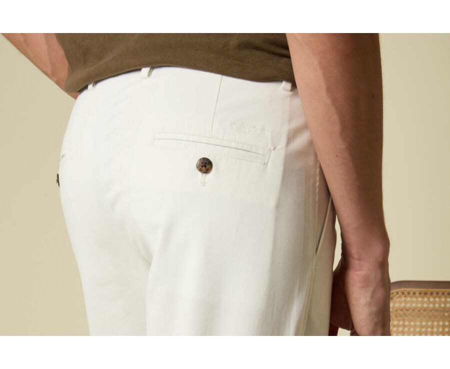 Men's chino trousers Off-white - KYRK