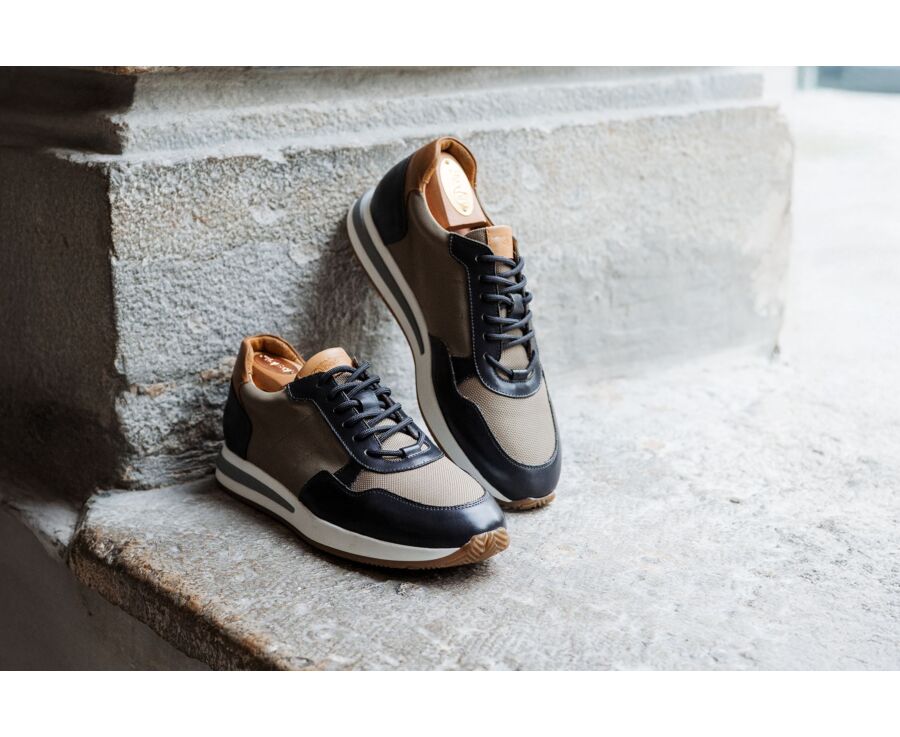 Men’s sneakers – Patinated liquorice and khaki - NIRRANDA II