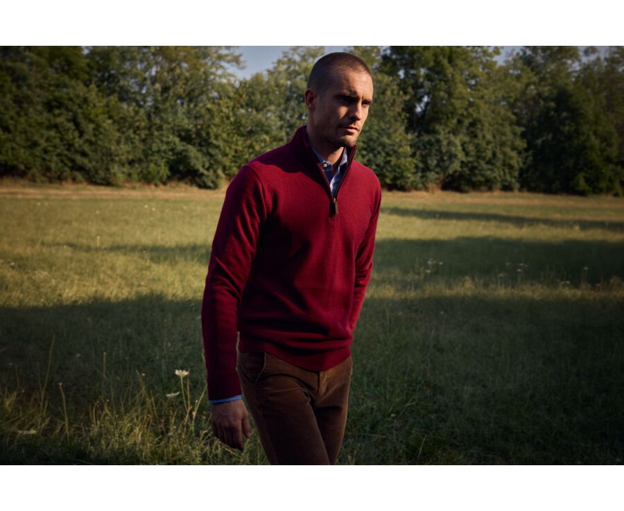 Men's two-tone burgundy and navy lambswool zip jumper - KEYDEN II