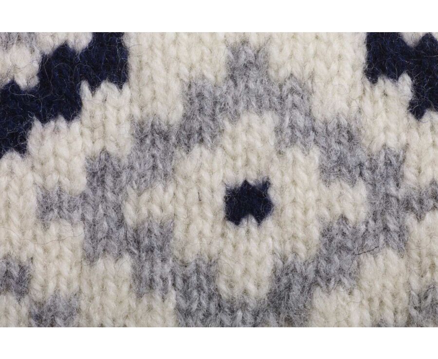 Crew neck jumper with Icelandic style – Ecru - ELVAR