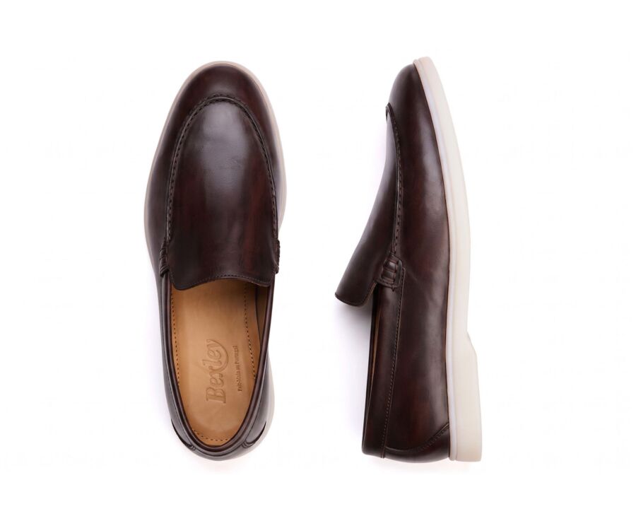 Men's hand-patinated chocolate leather loafer - MANASOTA III