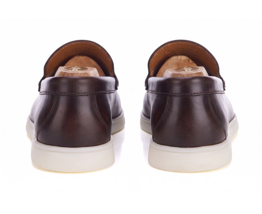 Men's hand-patinated chocolate leather loafer - MANASOTA III