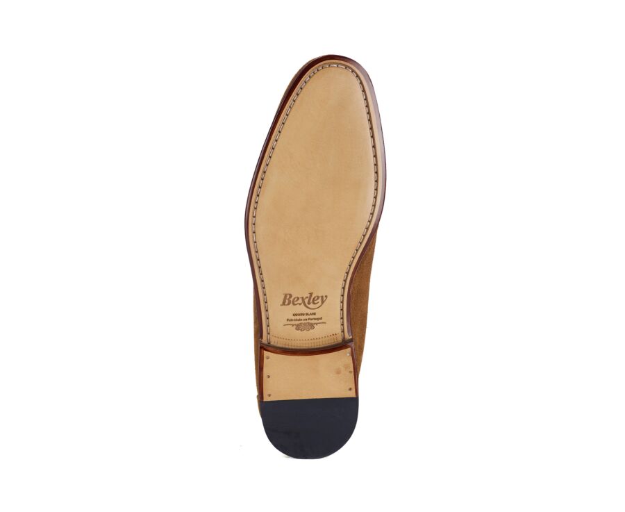 Men’s tobacco suede loafers - British style - FINERO