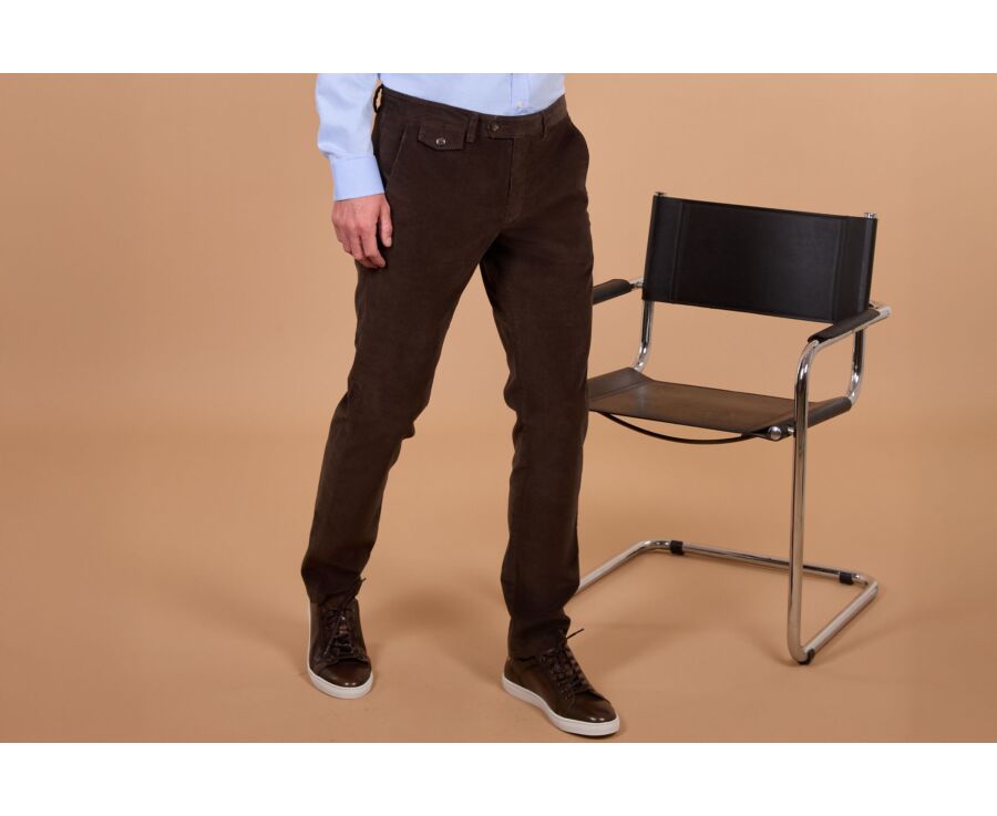 Men's dark chocolate needlecord chino trousers - NOLAS
